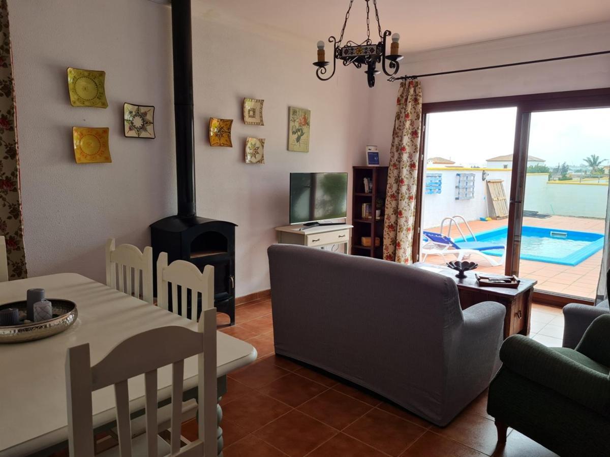 Chalet Las Adelfas Chaparrillo Conil De La Frontera Bagian luar foto
